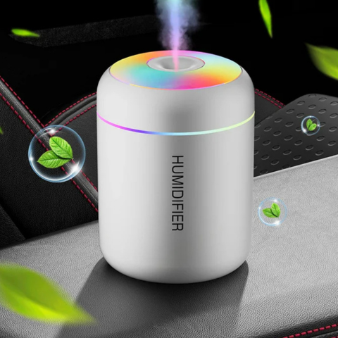 LED Aromadiffuser – Eleganz und Frische im Auto