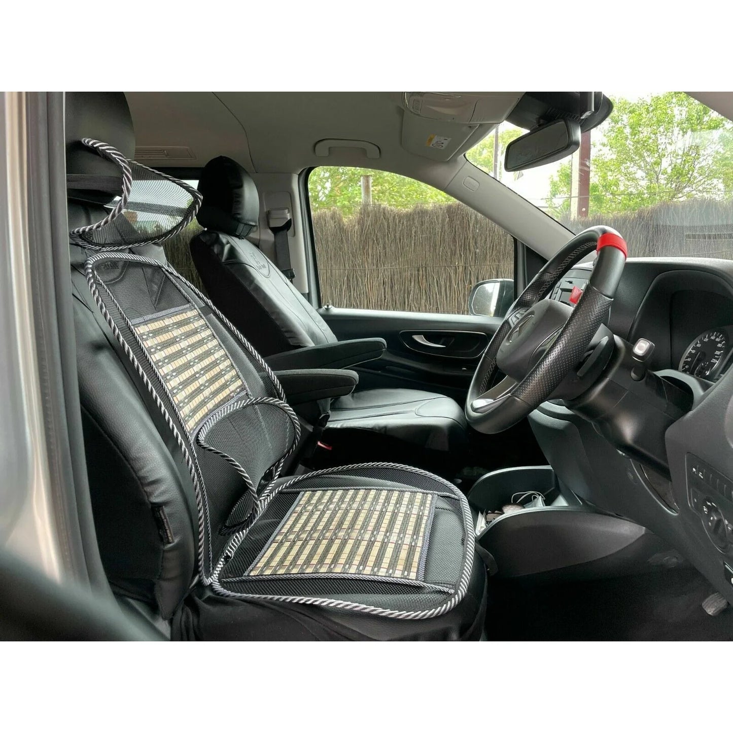 Verkoelend Kussen Voor Autostoel — Comfort En Frisheid In De Zomer