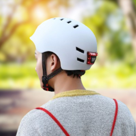 Cască de bicicletă urbană – Cu iluminare LED frontală și posterioară 