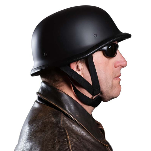 Cască Moto Stil Militar – Sobrietate și Siguranță 
